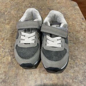 Cat & Jack Velcro shoes, size 6